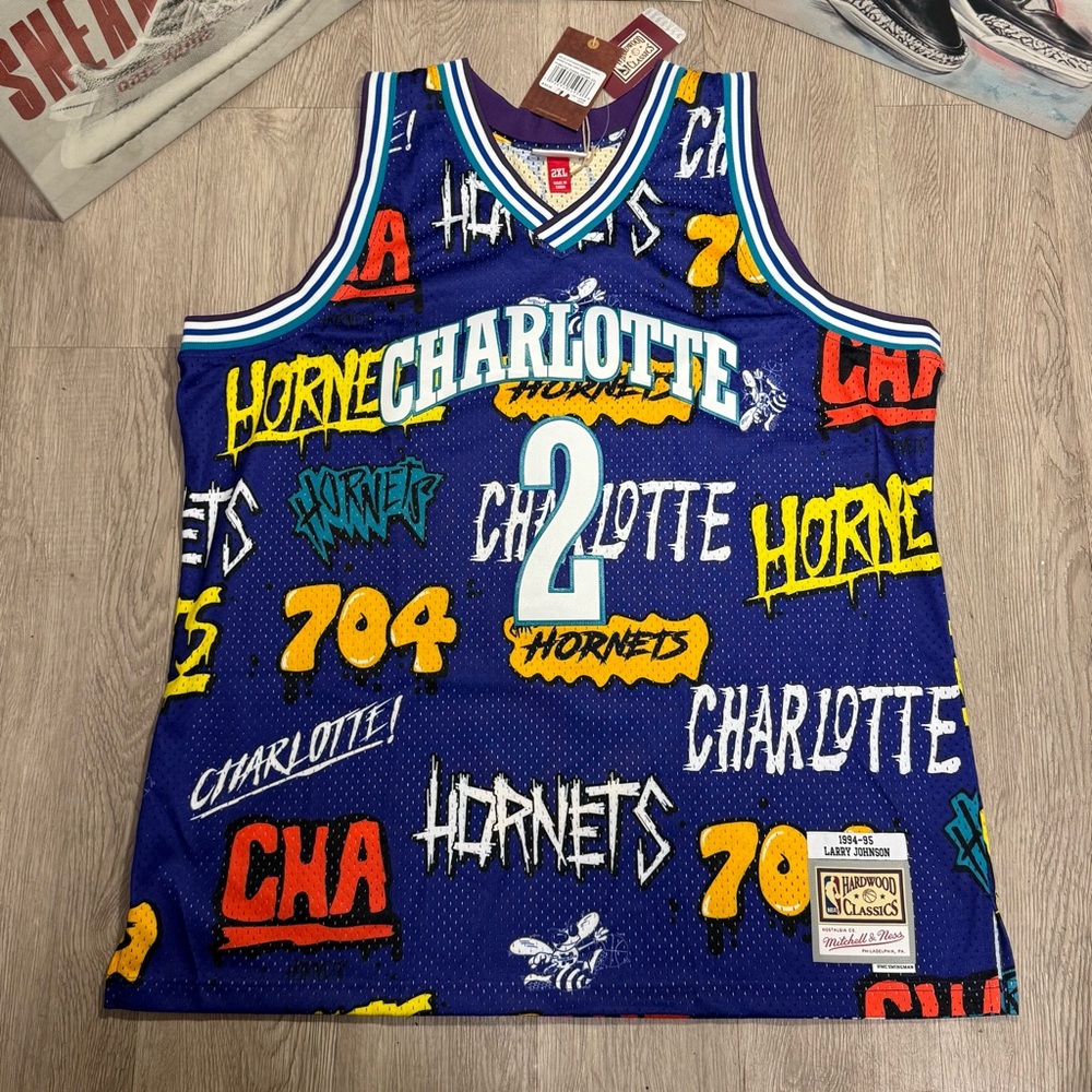 Larry Johnson Charlotte Hornets Mitchell & Ness Slap Sticker Jersey Mens  M-Xl